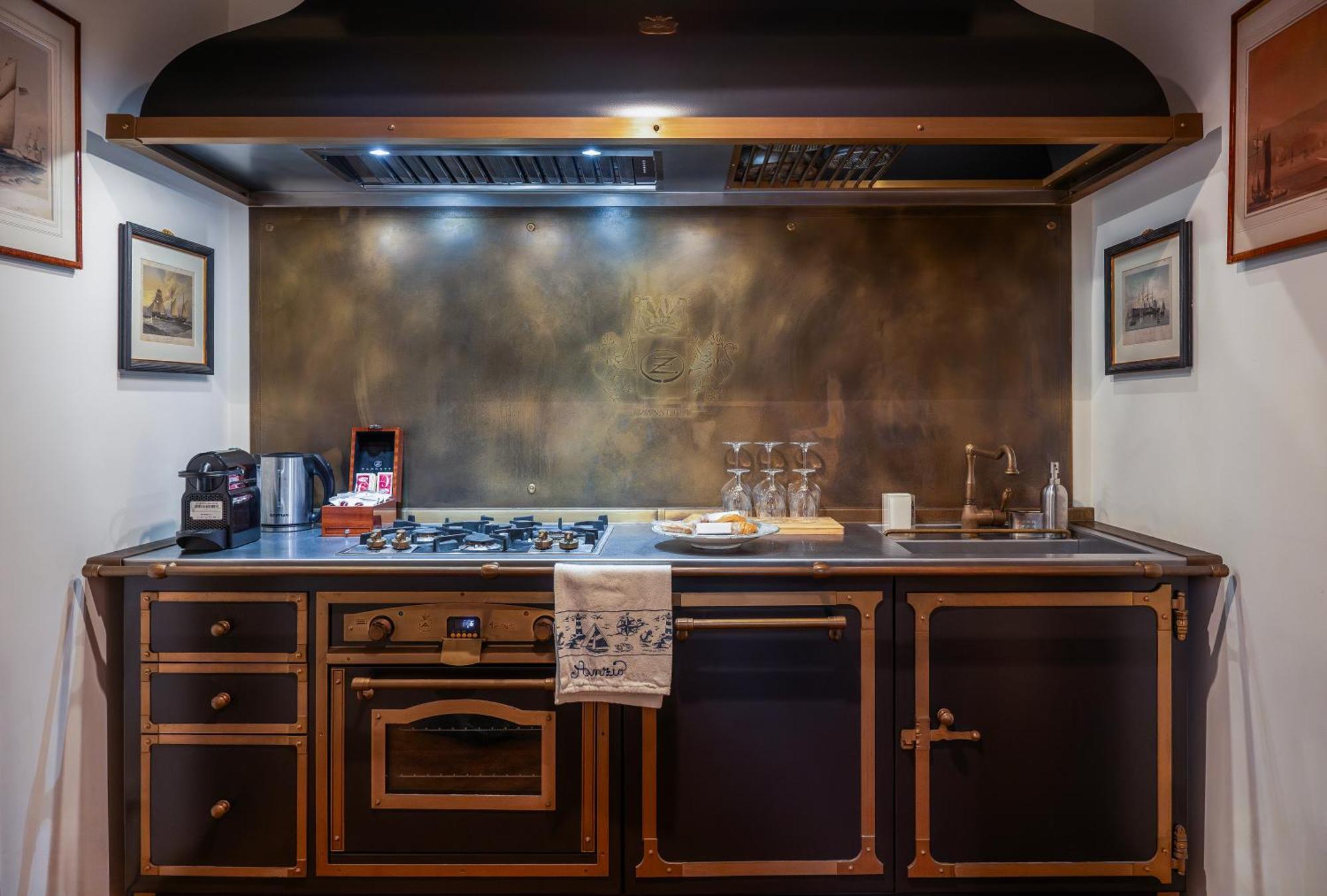 Hotel Regal House Anzio Manetti 16 Zewnętrze zdjęcie
